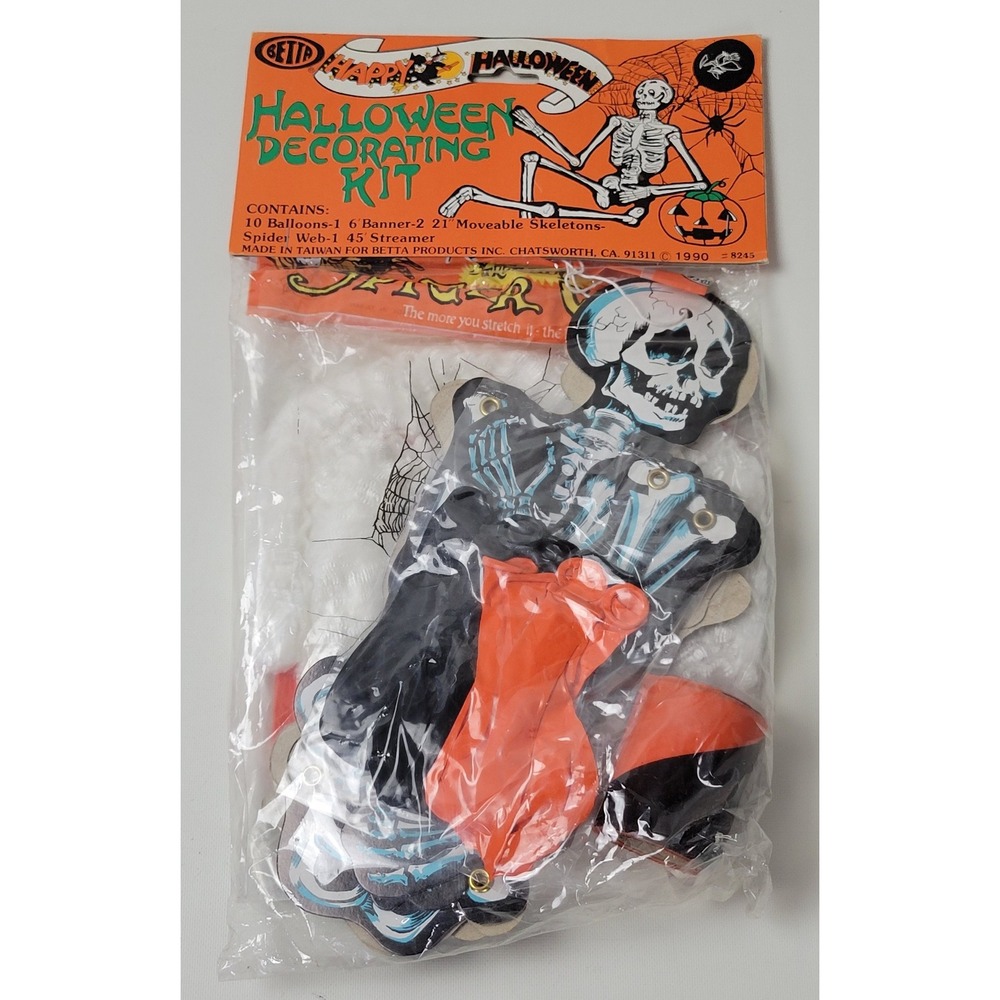 Vintage 1990 Betta Happy Halloween Decorating Kit Skeletons Banner Web 8245